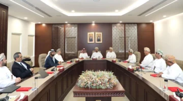 تطوير اقتصادي.. موانئ دبي العالمية تطرح خطط للروضة في عمان